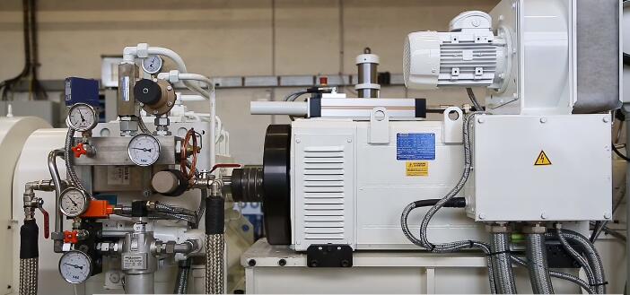 高速伺服電機.jpg 高速伺服電機.jpg