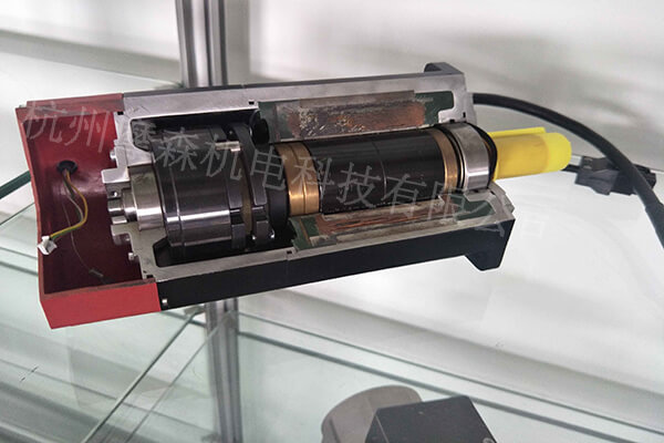 高溫伺服電機.jpg 高溫伺服電機.jpg