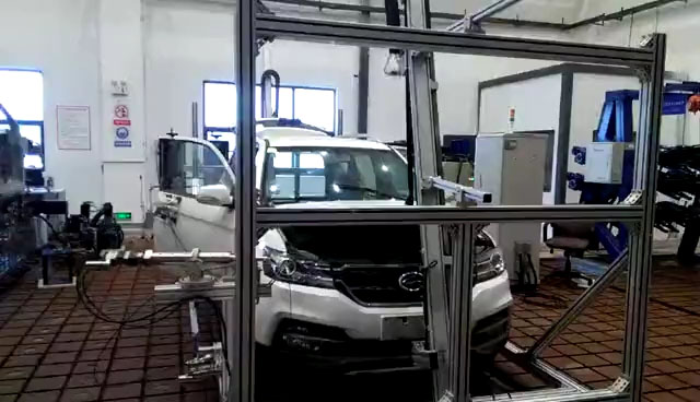 汽車四門兩蓋測試.jpg 汽車四門兩蓋測試.jpg